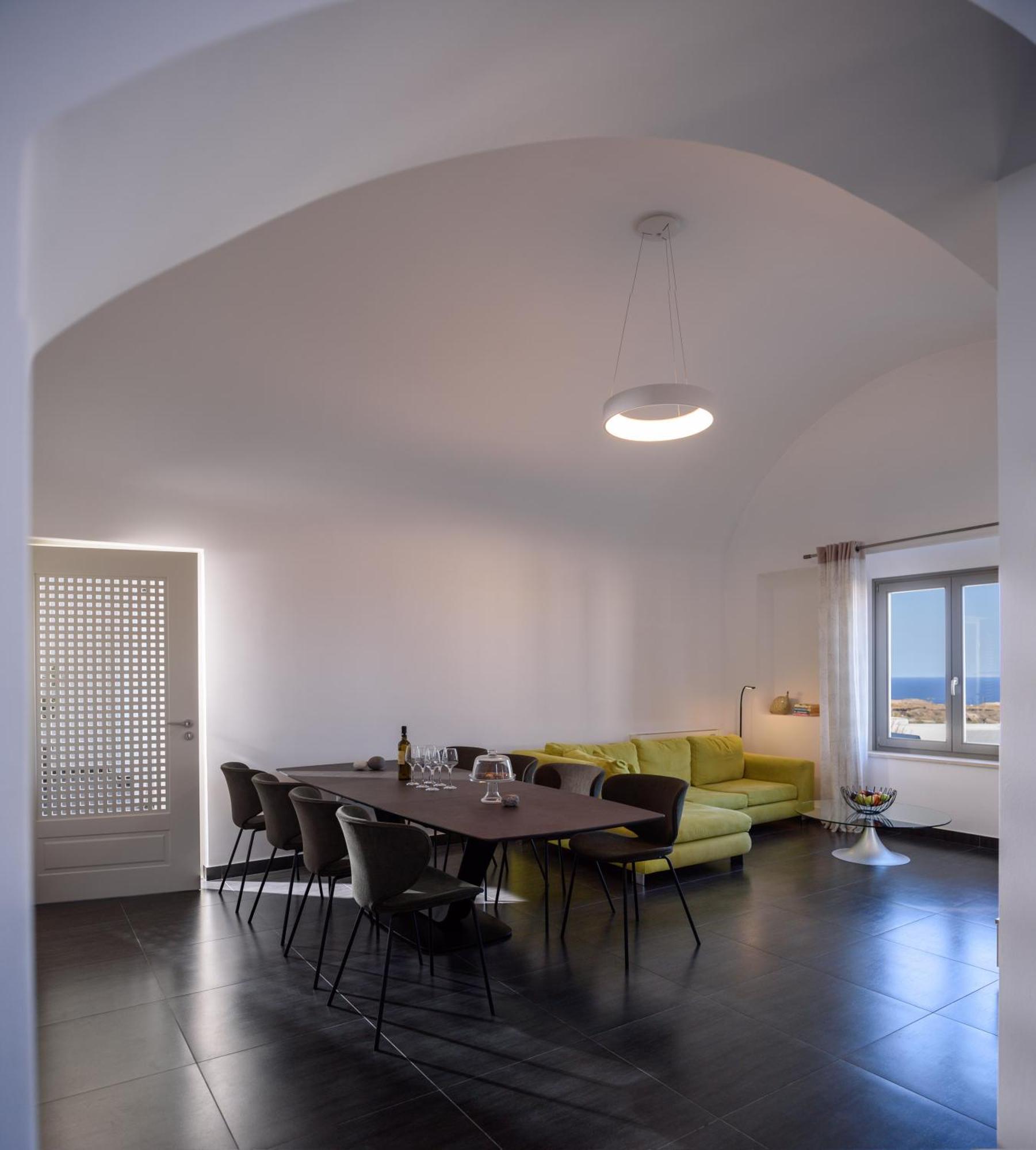 Home Of Lilies Fira (Santorini) Exterior foto